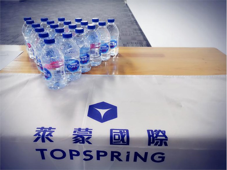 十分誠意，十分健康